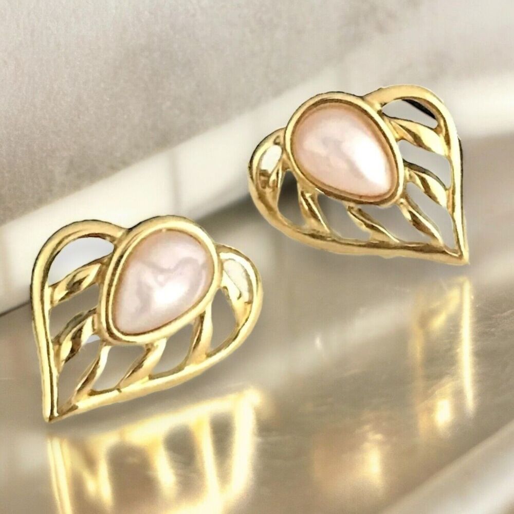 Vintage 1980s Monet Heart Earrings Pink Pearl Gold Tone - 4T